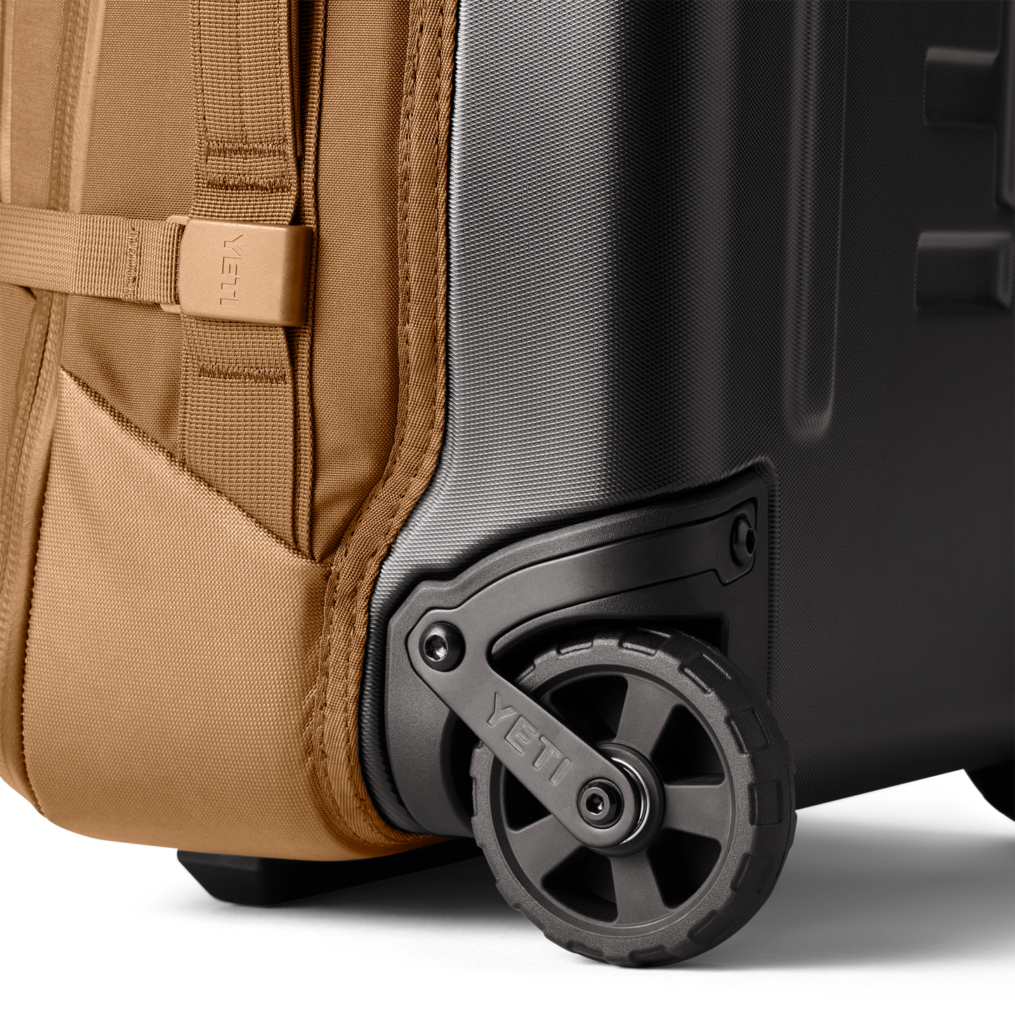 YETI Crossroads® 22" Luggage Alpine Brown