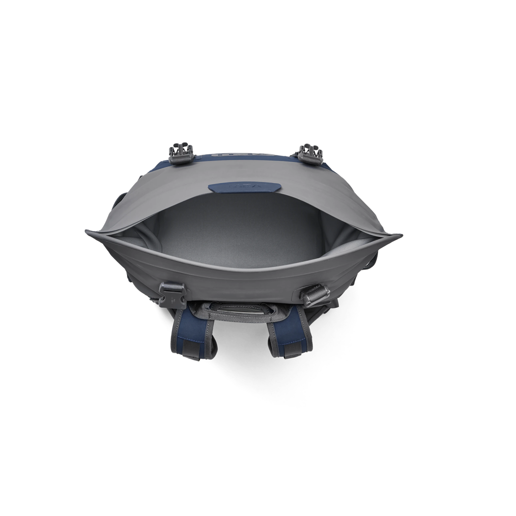 YETI Hopper® M20 Soft Backpack Cooler Navy