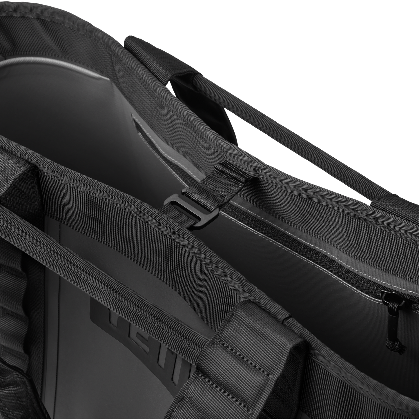 YETI Camino® 20 Carryall Black