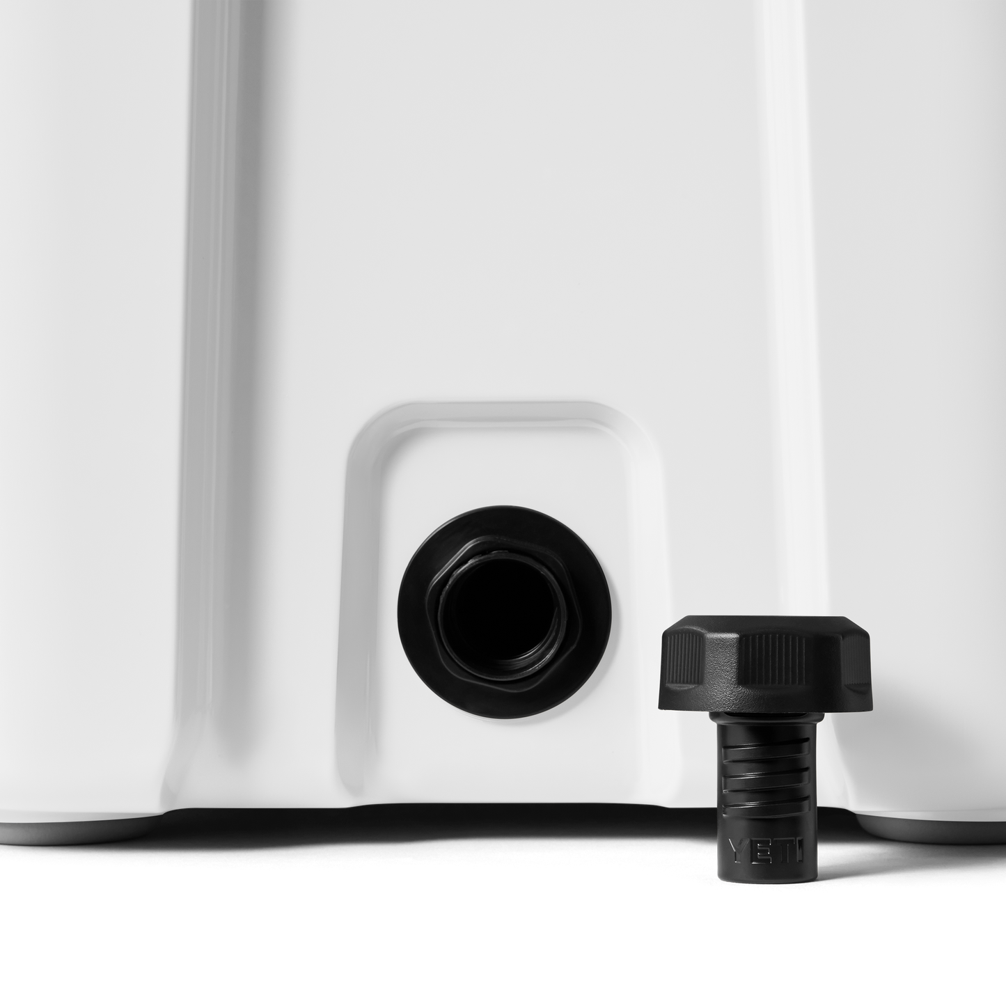 Roadie® 24 Hard Cooler White