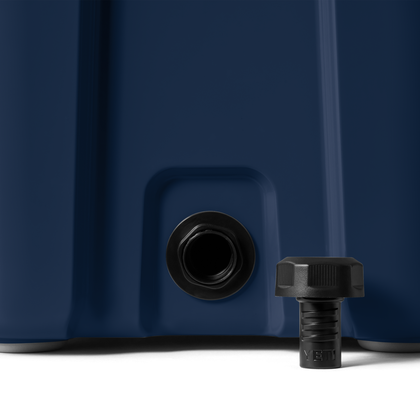 Roadie® 24 Hard Cooler Navy