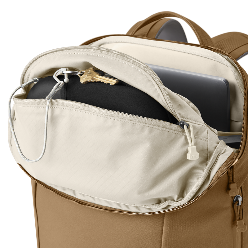 YETI Crossroads® 22L Backpack Alpine Brown
