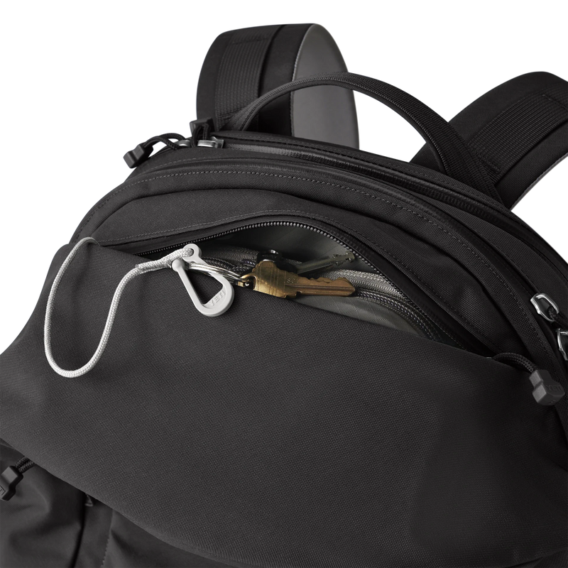 YETI Crossroads® 27L Backpack Black