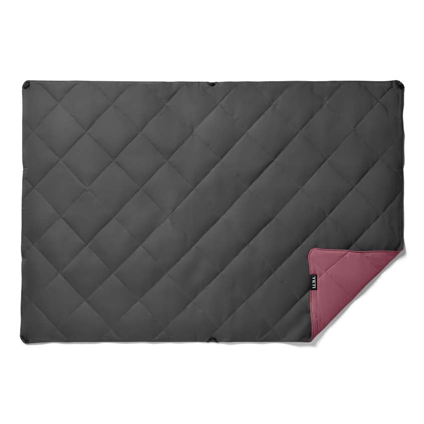 YETI Lowlands® Blanket Fireside Red