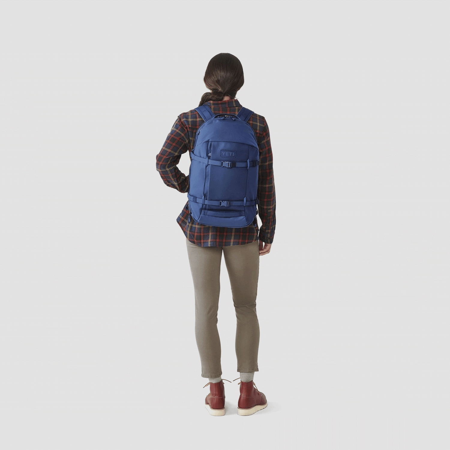 YETI Crossroads® 27L Backpack Navy