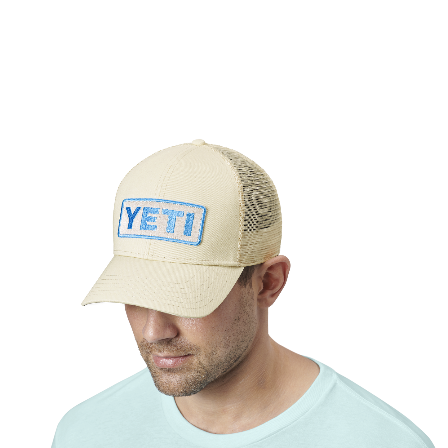YETI Logo Badge S22 Trucker Hat Cream