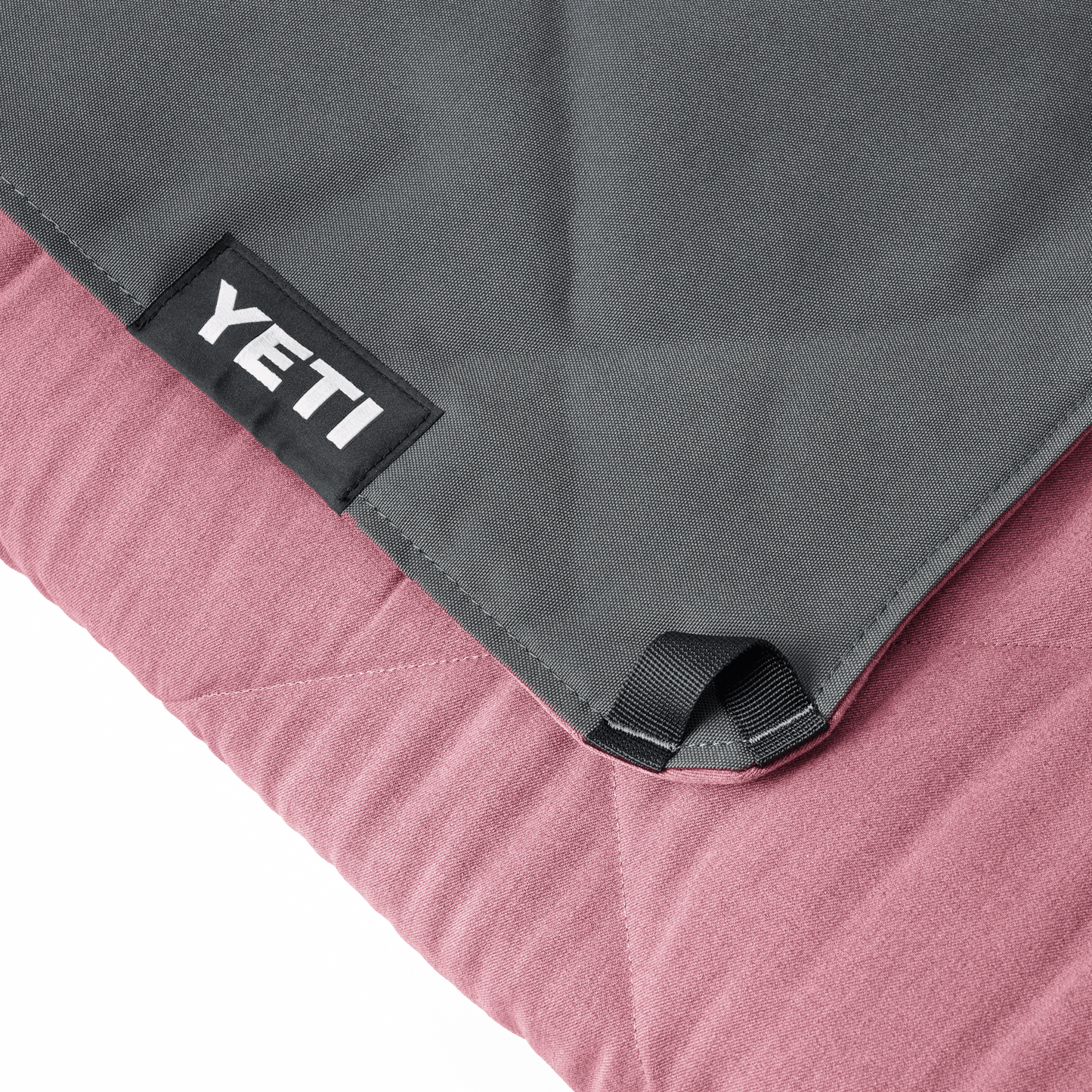 YETI Lowlands® Blanket Fireside Red